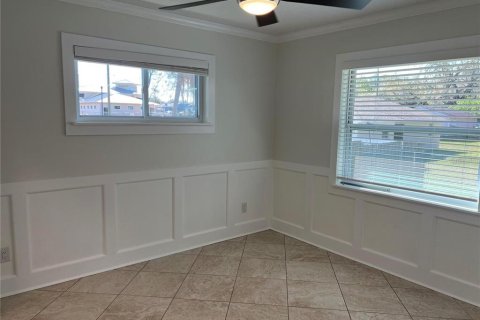 Villa ou maison à louer à Minneola, Floride: 3 chambres, 115.76 m2 № 2412755 - photo 25