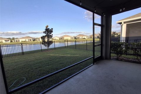 Casa en alquiler en Wesley Chapel, Florida, 3 dormitorios, 147.44 m2 № 2094543 - foto 15