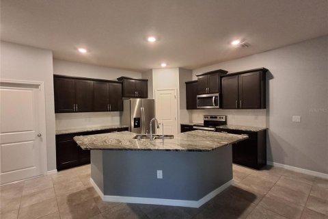 Casa en alquiler en Wesley Chapel, Florida, 3 dormitorios, 147.44 m2 № 2094543 - foto 11