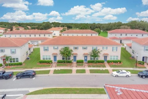 Townhouse in Kissimmee, Florida 3 bedrooms, 147.16 sq.m. № 2369067