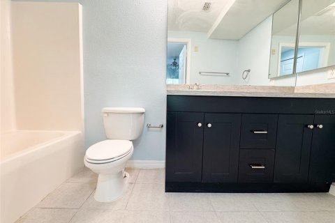 Condominio en alquiler en Riverview, Florida, 3 dormitorios, 106.93 m2 № 1909153 - foto 14