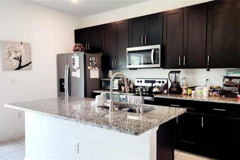 Casa en venta en Ocala, Florida, 4 dormitorios, 146.6 m2 № 1808675 - foto 8