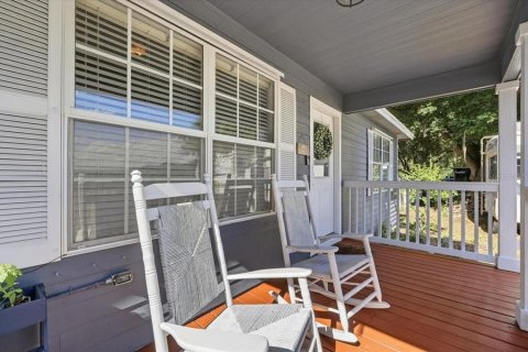 House in Polk City, Florida 4 bedrooms, 211.63 sq.m. № 2119377 - photo 5