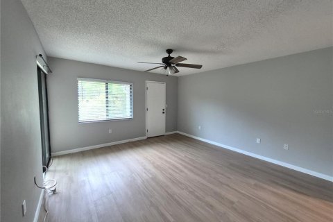 Condominio en venta en Oldsmar, Florida, 2 dormitorios, 101.64 m2 № 2196519 - foto 28