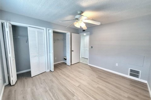 Condominio en venta en Oldsmar, Florida, 2 dormitorios, 101.64 m2 № 2196519 - foto 23