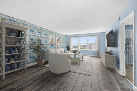 Condominio en venta en Saint Petersburg, Florida, 2 dormitorios, 109.16 m2 № 2099380 - foto 9