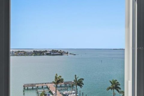 Condominio en venta en Saint Petersburg, Florida, 2 dormitorios, 109.16 m2 № 2099380 - foto 19