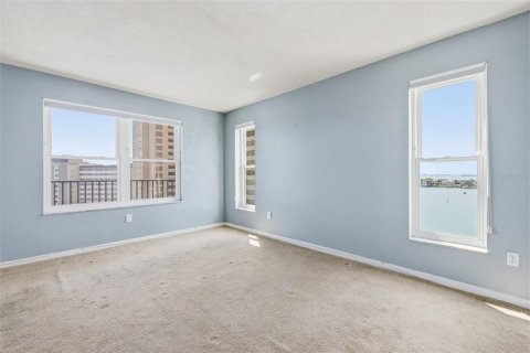 Condominio en venta en Saint Petersburg, Florida, 2 dormitorios, 109.16 m2 № 2099380 - foto 16