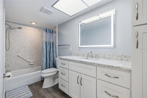 Condominio en venta en Saint Petersburg, Florida, 2 dormitorios, 109.16 m2 № 2099380 - foto 27
