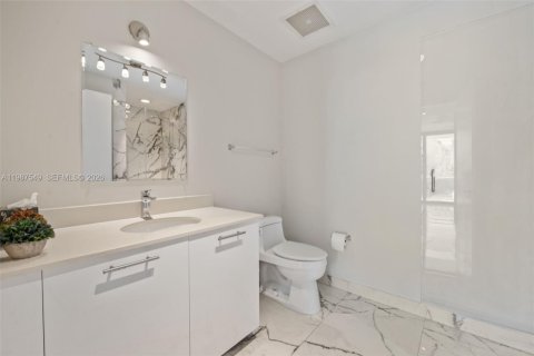 Купить кондоминиум в Майами, Флорида 2 спальни, 101.08м2, № 2048935 - фото 29