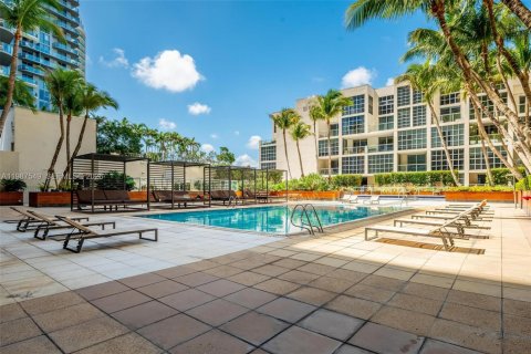Купить кондоминиум в Майами, Флорида 2 спальни, 101.08м2, № 2048935 - фото 10