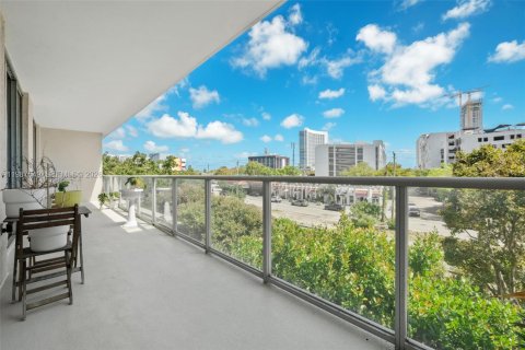 Купить кондоминиум в Майами, Флорида 2 спальни, 101.08м2, № 2048935 - фото 5