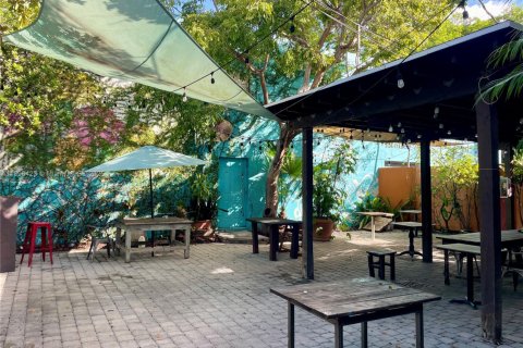 Immobilier commercial à vendre à Miami, Floride № 1948017 - photo 13