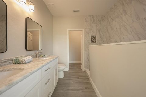 Casa en venta en Lakewood Ranch, Florida, 4 dormitorios, 168.34 m2 № 1437847 - foto 22