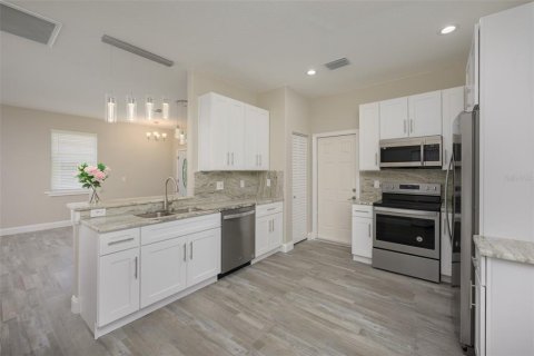 Casa en venta en Lakewood Ranch, Florida, 4 dormitorios, 168.34 m2 № 1437847 - foto 15