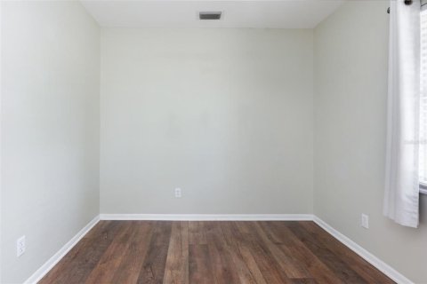 Casa en venta en Tampa, Florida, 3 dormitorios, 112.6 m2 № 1783410 - foto 26