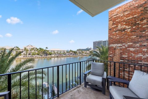 Condominio en venta en Fort Lauderdale, Florida, 2 dormitorios, 166.3 m2 № 2087387 - foto 9