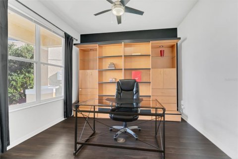 Villa ou maison à vendre à Orlando, Floride: 7 chambres, 389.45 m2 № 2128976 - photo 4