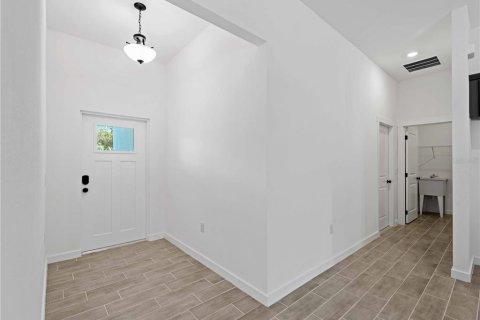 Casa en venta en Port Charlotte, Florida, 4 dormitorios, 158.86 m2 № 1526624 - foto 18