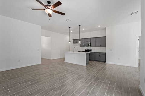 Casa en venta en Port Charlotte, Florida, 4 dormitorios, 158.86 m2 № 1526624 - foto 20