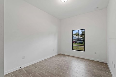 Casa en venta en Port Charlotte, Florida, 4 dormitorios, 158.86 m2 № 1526624 - foto 2