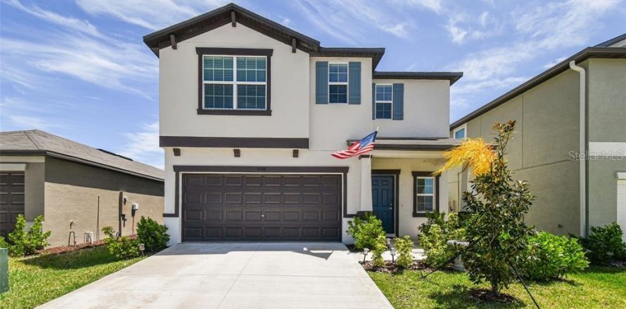 Casa en Wesley Chapel, Florida 6 dormitorios, 239.69 m2 № 1840682