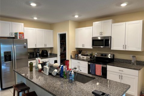 Casa en venta en Wesley Chapel, Florida, 6 dormitorios, 239.69 m2 № 1840682 - foto 5