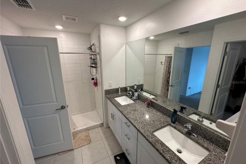 Casa en venta en Wesley Chapel, Florida, 6 dormitorios, 239.69 m2 № 1840682 - foto 12