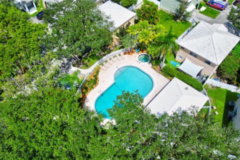 Villa ou maison à vendre à Plantation, Floride: 3 chambres, 127.83 m2 № 1975251 - photo 20