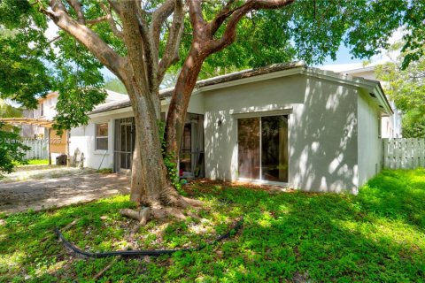 Villa ou maison à vendre à Plantation, Floride: 3 chambres, 127.83 m2 № 1975251 - photo 8