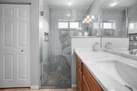 House in Port Charlotte, Florida 3 bedrooms, 134.8 sq.m. № 1539883 - photo 30