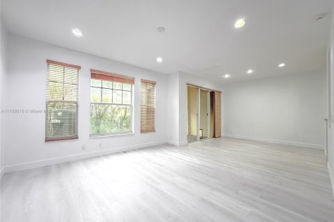 Townhouse in Coral Springs, Florida 3 bedrooms, 210.42 sq.m. № 1707456 - photo 6