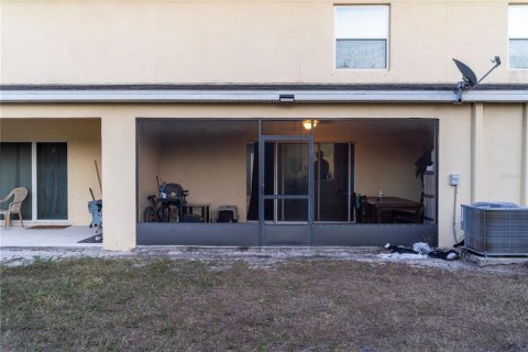 Townhouse in Gibsonton, Florida 3 bedrooms, 137.31 sq.m. № 1543857 - photo 28
