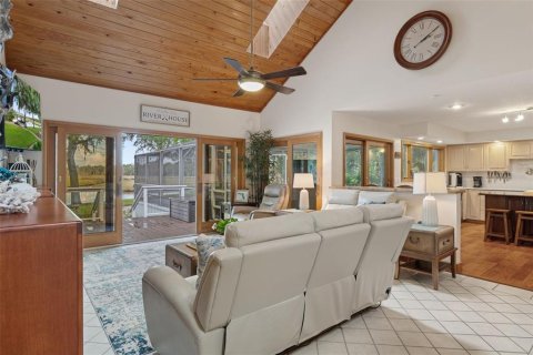 Casa en venta en Homosassa, Florida, 4 dormitorios, 213.95 m2 № 2337231 - foto 12