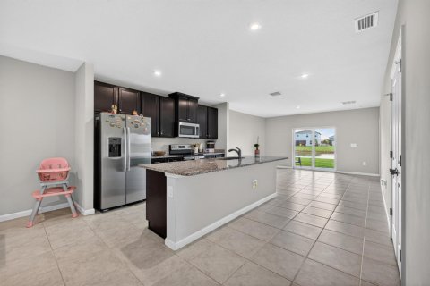 Apartment in Port St. Lucie, Florida 3 bedrooms, 139.63 sq.m. № 2083416 - photo 15