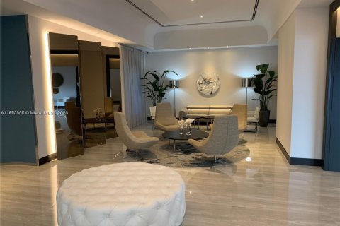Condominio en venta en Sunny Isles Beach, Florida, 2 dormitorios, 141.21 m2 № 1946363 - foto 16