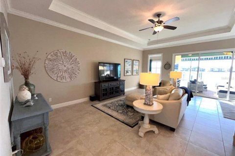 Villa ou maison à vendre à Bradenton, Floride: 3 chambres, 188.96 m2 № 2127852 - photo 9