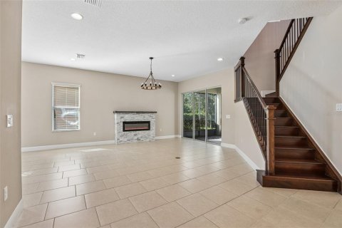Casa en venta en Wesley Chapel, Florida, 5 dormitorios, 380.34 m2 № 2383514 - foto 11