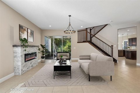 Casa en venta en Wesley Chapel, Florida, 5 dormitorios, 380.34 m2 № 2383514 - foto 4