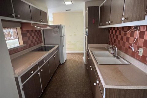 Villa ou maison à vendre à Tampa, Floride: 3 chambres, 122.26 m2 № 2407067 - photo 5