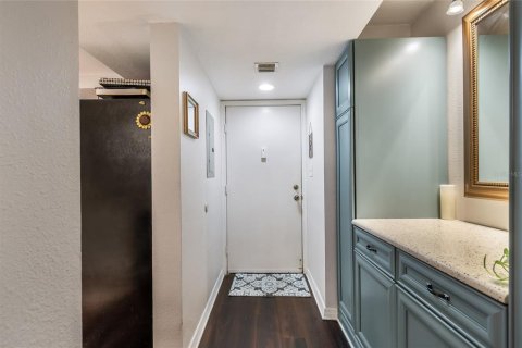 Condominio en venta en Tarpon Springs, Florida, 2 dormitorios, 90.12 m2 № 2142091 - foto 23