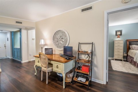 Condominio en venta en Tarpon Springs, Florida, 2 dormitorios, 90.12 m2 № 2142091 - foto 15