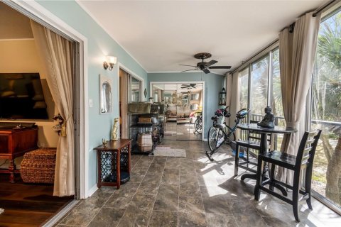 Condominio en venta en Tarpon Springs, Florida, 2 dormitorios, 90.12 m2 № 2142091 - foto 26