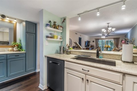 Condominio en venta en Tarpon Springs, Florida, 2 dormitorios, 90.12 m2 № 2142091 - foto 22