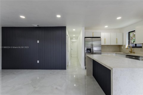 Villa ou maison à vendre à Miami, Floride: 3 chambres, 97.55 m2 № 1977307 - photo 7