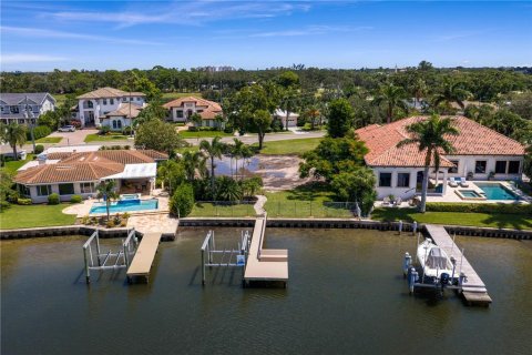 Terreno en venta en Saint Petersburg, Florida № 1910443 - foto 12