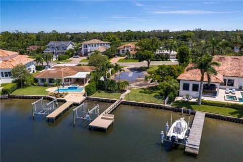 Terreno en venta en Saint Petersburg, Florida № 1910443 - foto 13