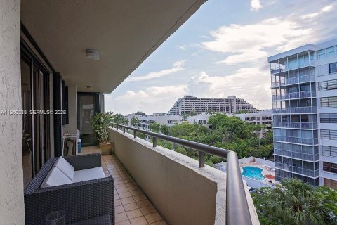 Copropriété à louer à Key Biscayne, Floride: 2 chambres, 133.31 m2 № 2002571 - photo 12