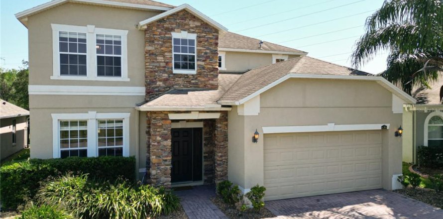 Casa en Orlando, Florida 5 dormitorios, 297.94 m2 № 1652550