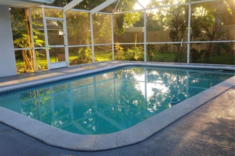 Casa en venta en Oldsmar, Florida, 3 dormitorios, 118.91 m2 № 1854434 - foto 2